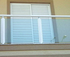 Corrimão e guarda corpo de ferro