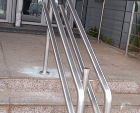 Corrimão na zona leste